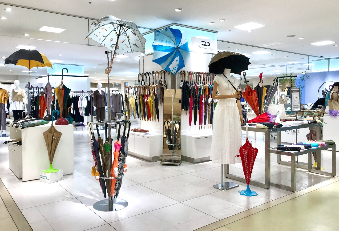 DiCesare Designs at Entetsu Department Store in Hammamatsu